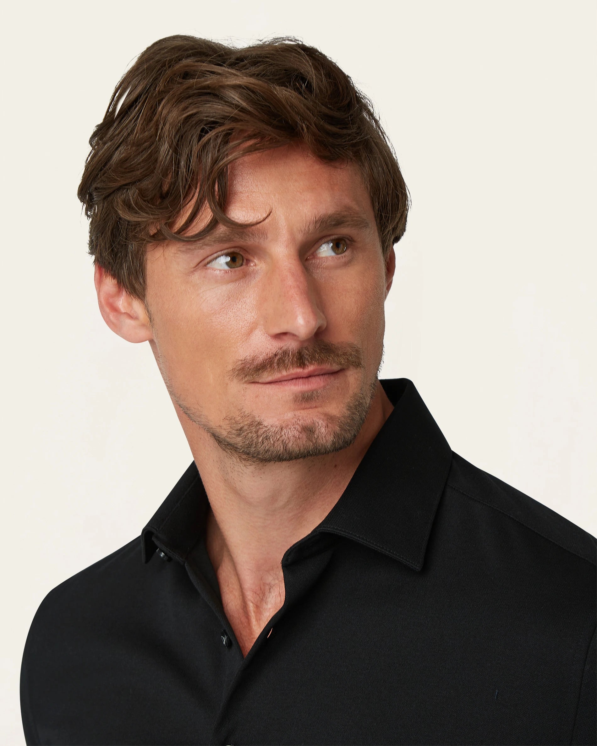 Knitted non-iron shirt black