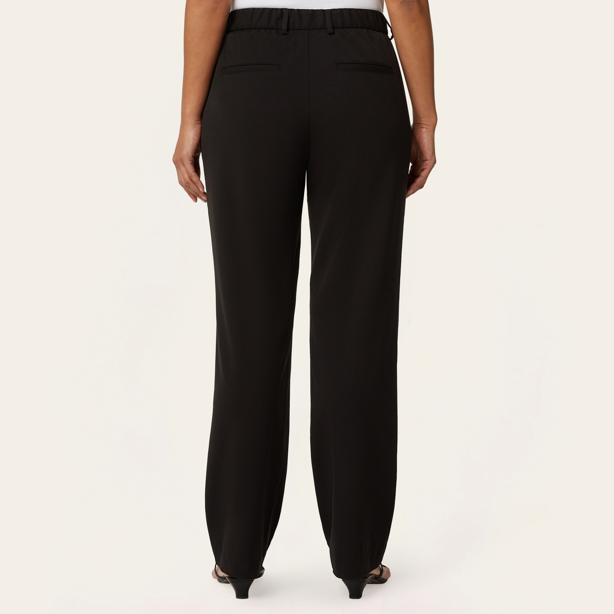 Signature Suit - Black