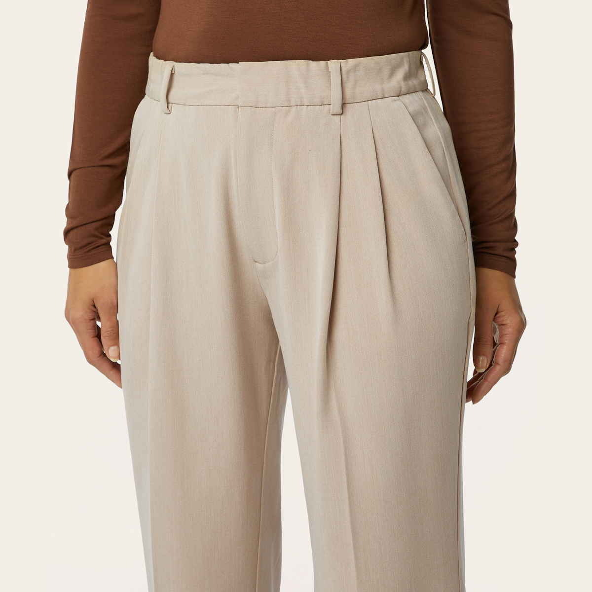 Signature Suit - Sand